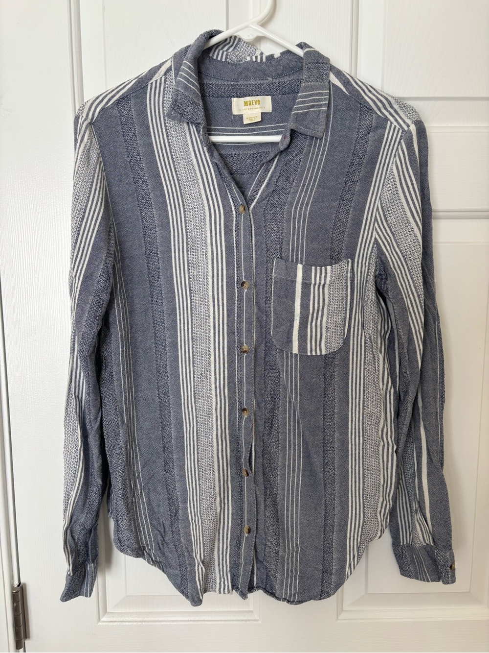Anthropologie Maeve Women’s Navy and White Striped Button-Down Shirt Medium